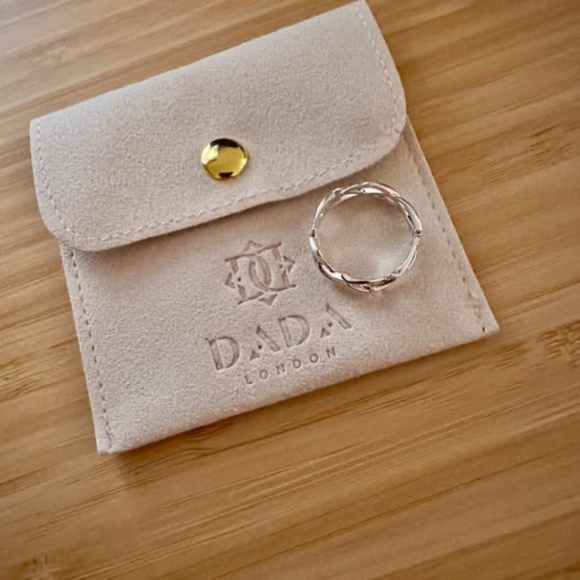 Dada London Thorne Ring - Picture 2 of 3